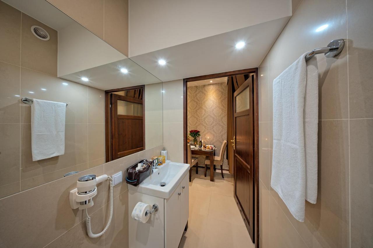 Villa la Val, Apartamenty Wałbrzych Exterior foto